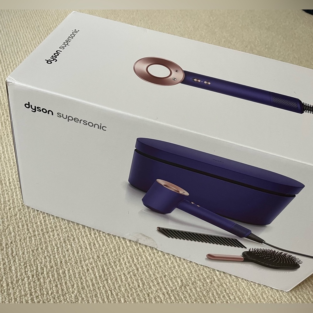 Dyson hair dryer NEVER OPENED